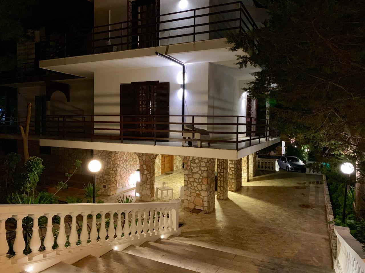 Charme Rooms Tarento Exterior foto